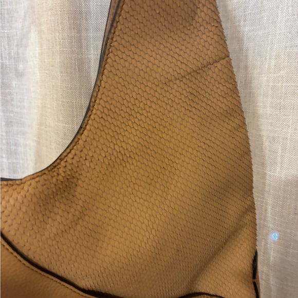 Louise et Cie Tan Leather Hobo Bag with Relaxed Silhouette - Picture 8 of 16